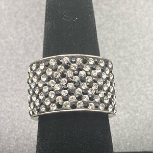 Stunning Black & white rhinestone cigar band 925 Sterling Silver size 7